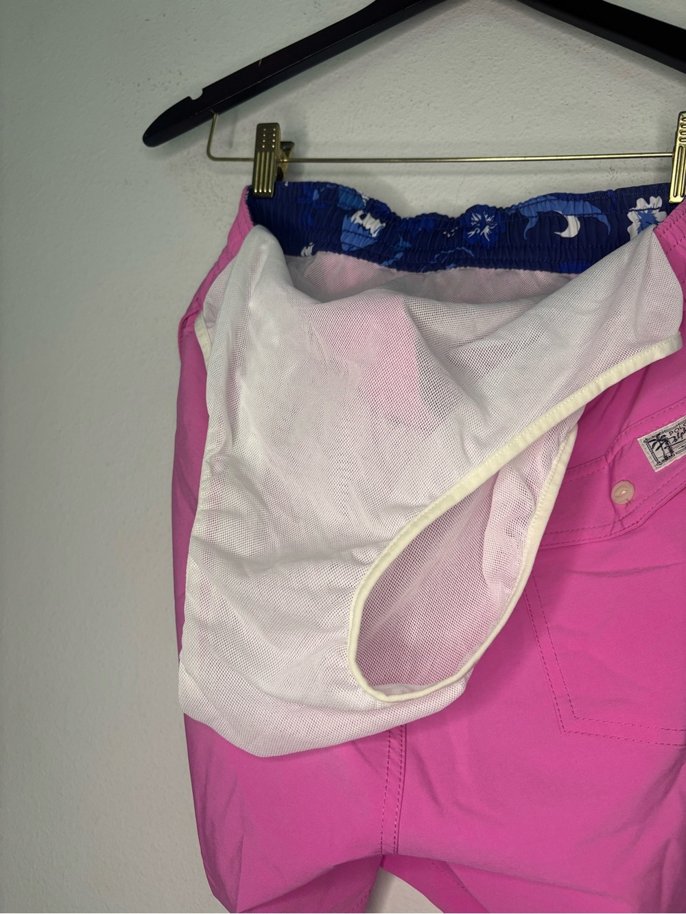POLO RALPH LAUREN BRIGHT PINK SLIM FIT MENS SWIM TRUNKS SZ MEDIUM - Picture 7 of 7